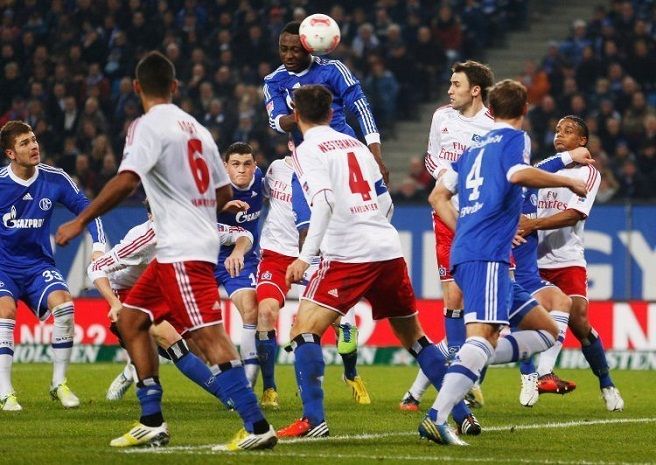 https://www.toptipseri.ro/assets/page/img/blog_uploads/2016-12-20-07-31-22-hamburger-vs-schalke-bundesliga.jpg